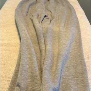 ALO Yoga Gray Accolade Sweatpants